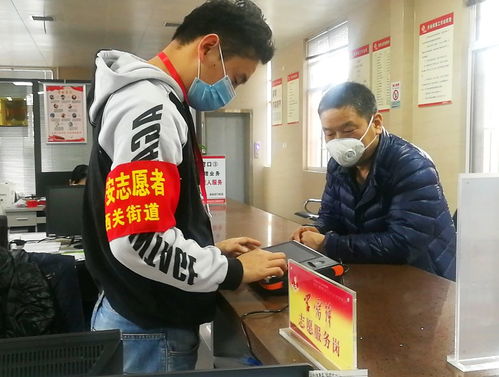 聯(lián)防聯(lián)控 蓮湖在行動 生活有保障，服務暖人心